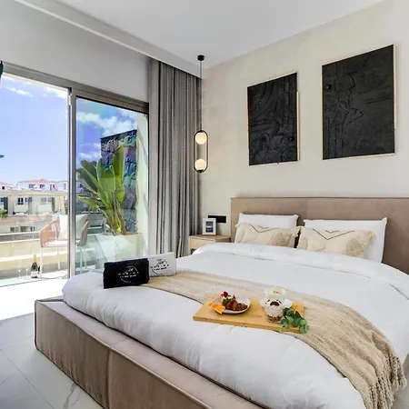 Διαμέρισμα Sea View I Pool I Private Garage I Wi-Fi I Grill I Wine L Coffee Σαν Μιγκέλ ντε Αμπόνα