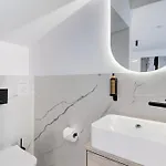 וילה Sea View I Pool I Private Garage I Wi-fi I Wine L Coffee *